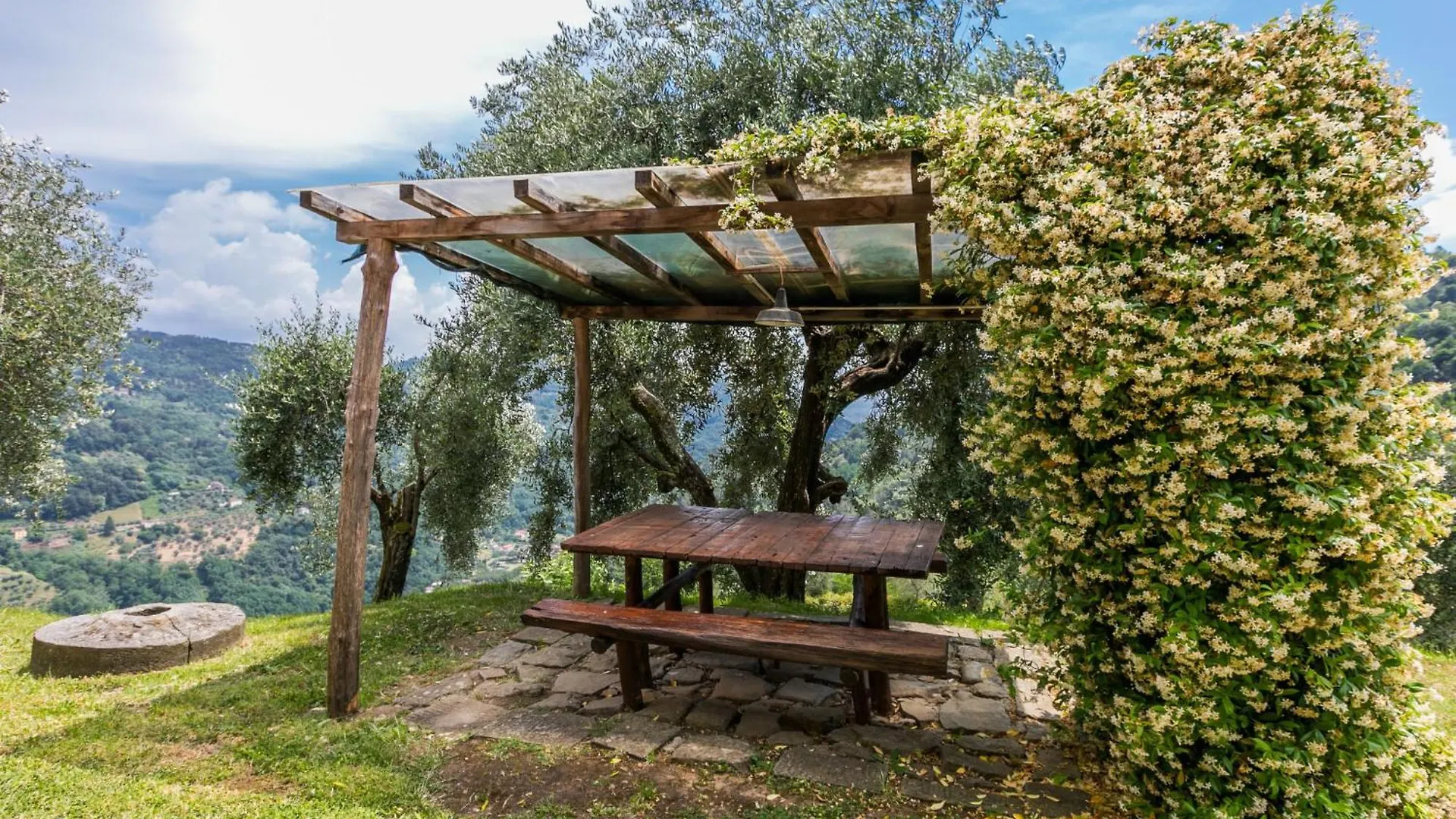 Holiday Home Casetta Di Zano By Interhome Medicina  イタリア